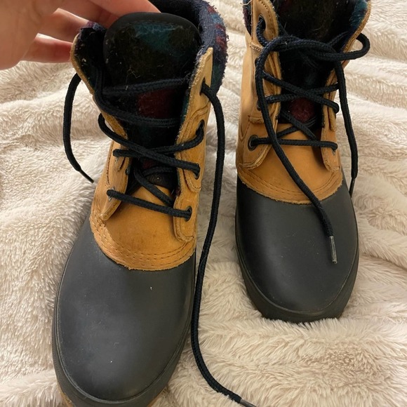 GUC Bass Wool Lined Waterproof Ankle Boots main image 6